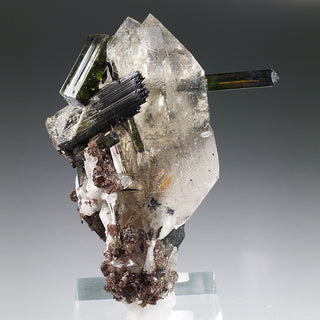 ELBAITA, CUARZO, ALBITA