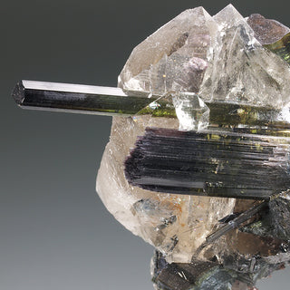 ELBAITA, CUARZO, ALBITA