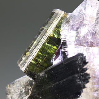 ELBAITA, CUARZO, ALBITA