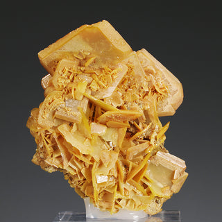 WULFENITA