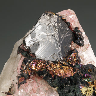 CARROLLITA, CALCITA, CALCOPIRITA