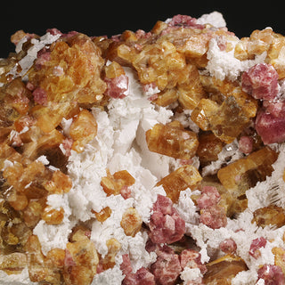 GROSSULAR, VESUBIANITE