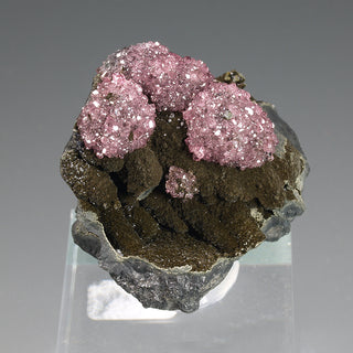 RHODOCHROSITE, GOETHITE