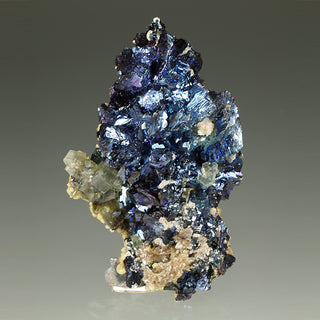 FLUORAPATIE, ARSENOPYRITE, SIDERITE, MUSCOVITE