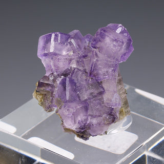 FLUORAPATITO, FLUORITA, PIRITA, SIDERITA