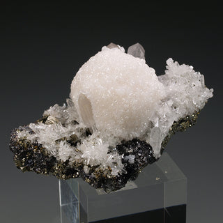 CALCITE, QUARTZ, SPHALERITE, PYRITE