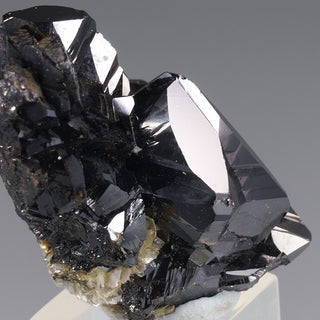 CASSITERITE, MUSCOVITE
