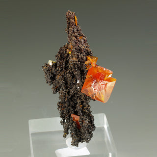 WULFENITE, GOETHITE