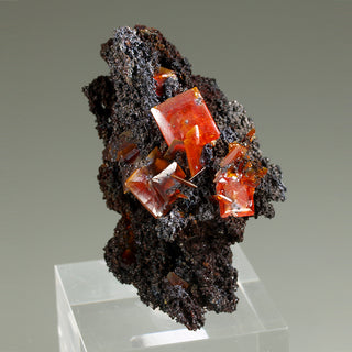 WULFENITE, GOETHITE