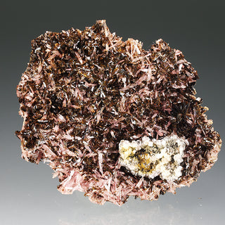 INESITA, HUBEITA, CALCITA