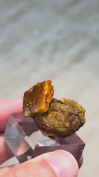 WULFENITA