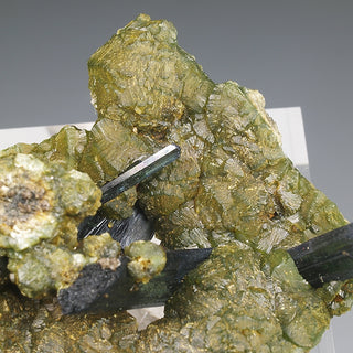 NIKISCHERITA, VIVIANITA